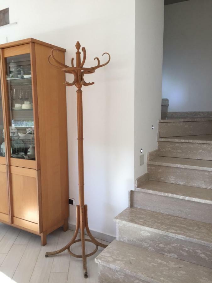 Villa Asia Holiday Home SantʼAgata sui Due Golfi Buitenkant foto