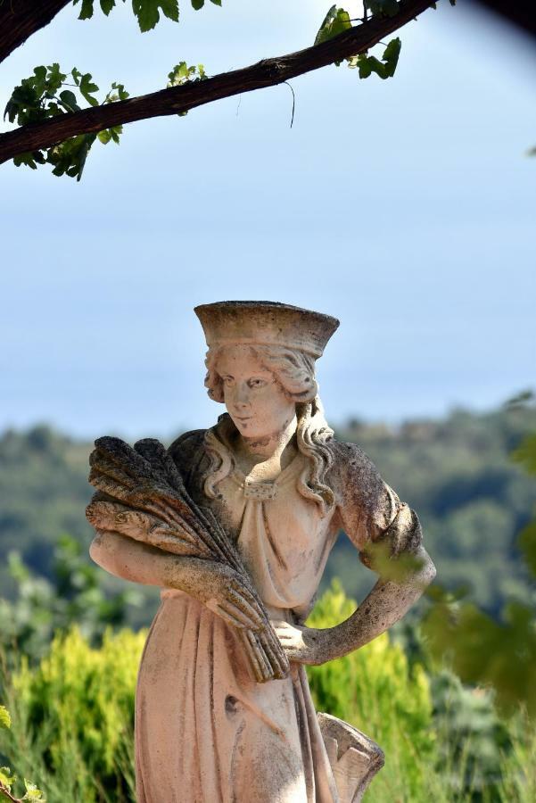 Villa Asia Holiday Home SantʼAgata sui Due Golfi Buitenkant foto