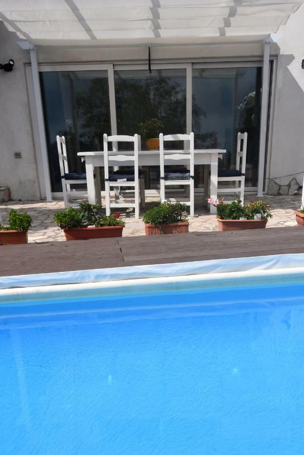 Villa Asia Holiday Home SantʼAgata sui Due Golfi Buitenkant foto